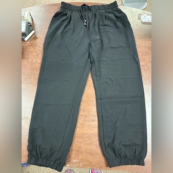 Black Pants for Women size Large - Picture 1 of 5